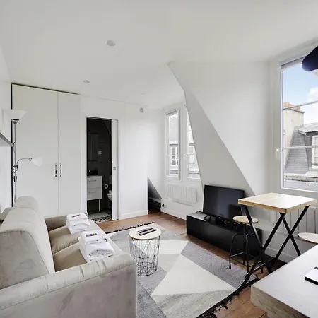 Cosy & Bright - 2p - Ternes Holiday home