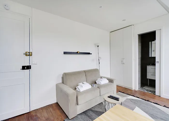 Cosy & Bright - 2p - Ternes 別荘 *